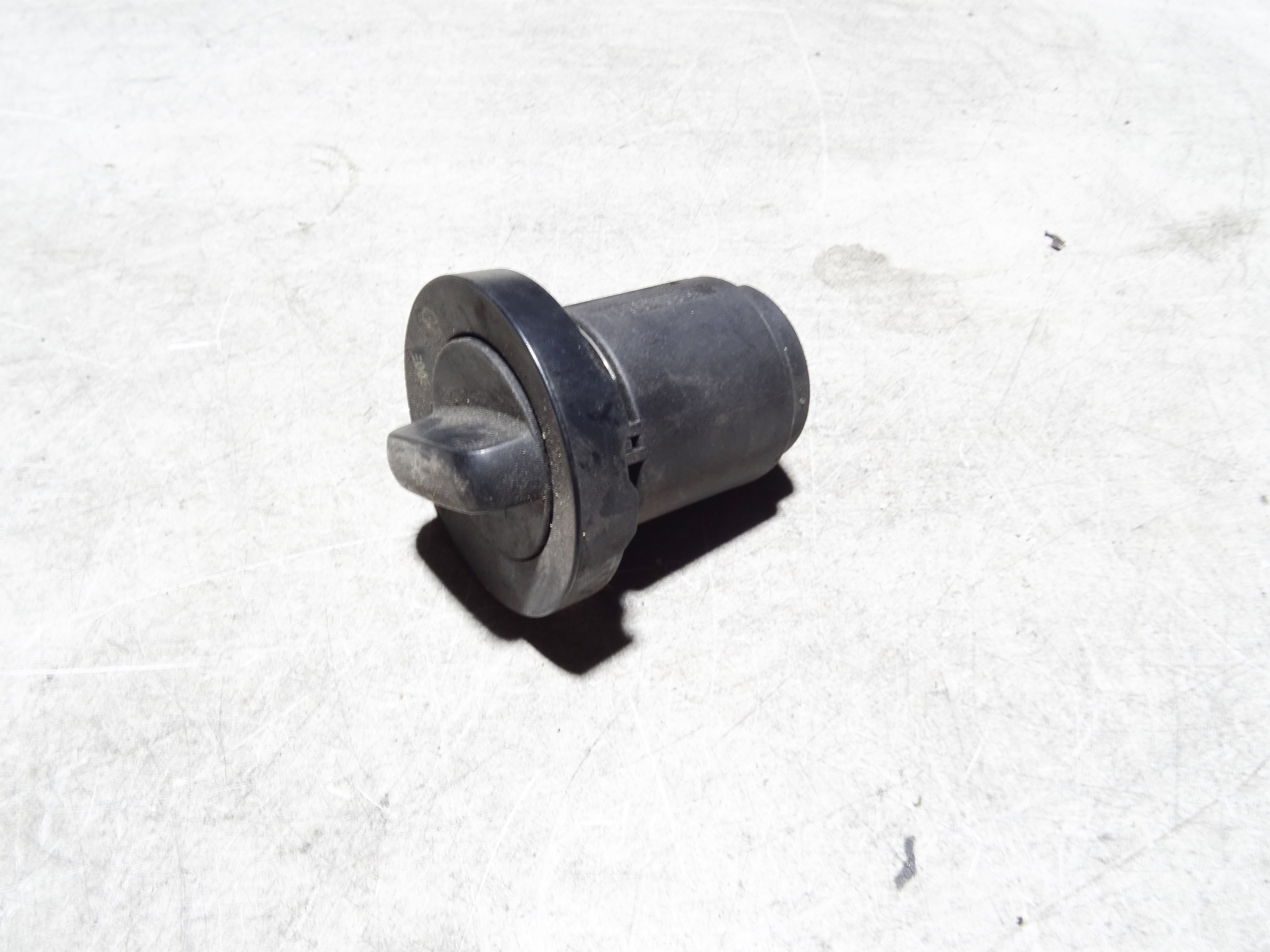 BMW 5 serie (E39) Sedan 520i 24V (M54-B22(226S1)) LIGHT SWITCH 2001 8363683 8363683|BMW BMW 5 serie (E39) Sedan 520i 24V (M54-B22(226S1)) LIGHT SWITCH 2001 8363683 8363683|BMW