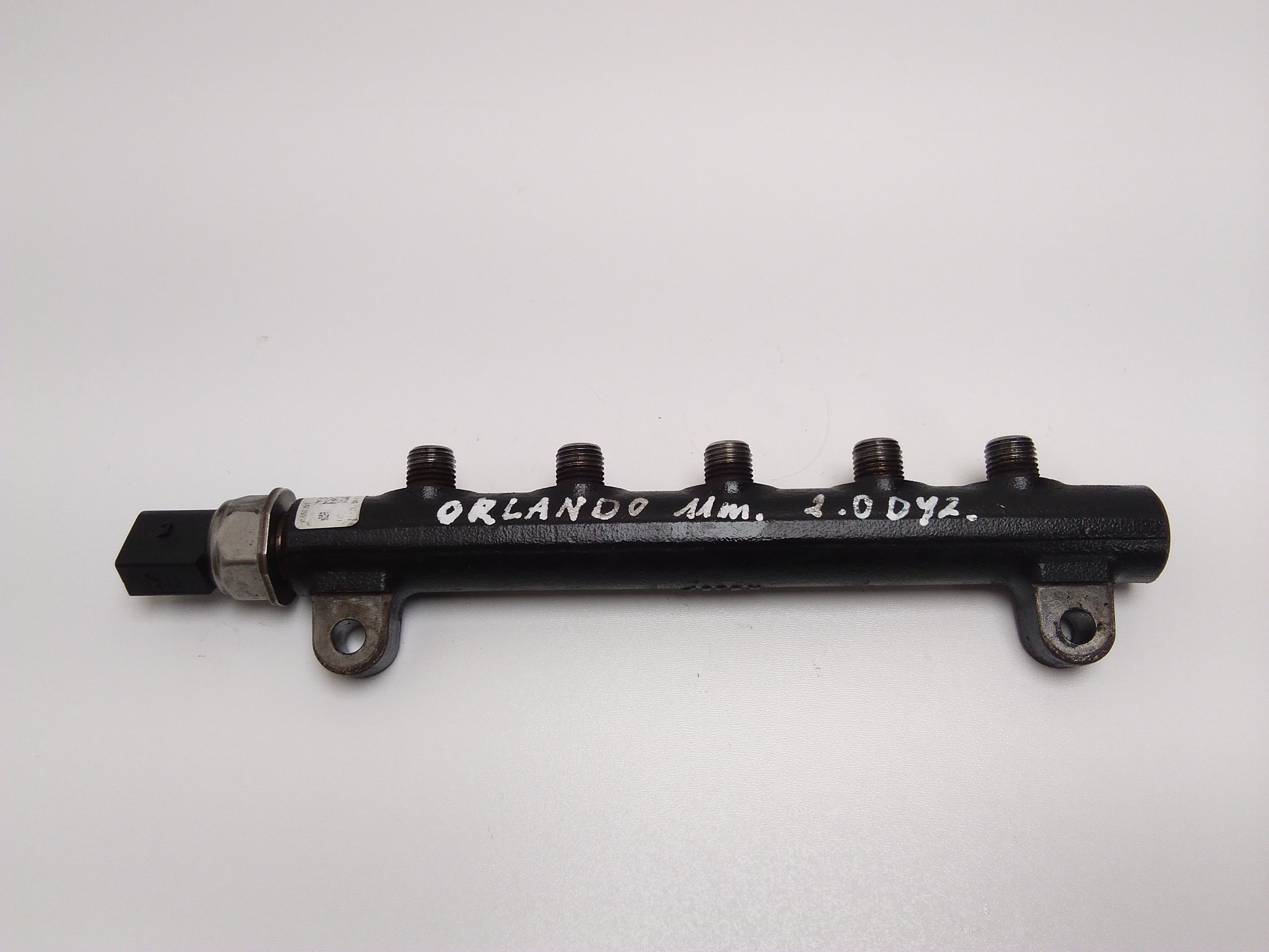 Daewoo / Chevrolet Orlando 1.8 16V VVT (F18D4(Euro 5)) INJECTION RAIL 2011 1031202681/93077528A/55P3001 1031202681|CHEVROLET Daewoo / Chevrolet Orlando 1.8 16V VVT (F18D4(Euro 5)) INJECTION RAIL 2011 1031202681/93077528A/55P3001 1031202681|CHEVROLET